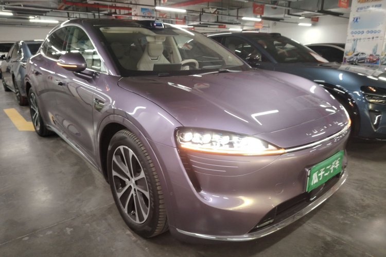 鸿蒙智行 智界R7 2024款 纯电 667km Max车身外观3