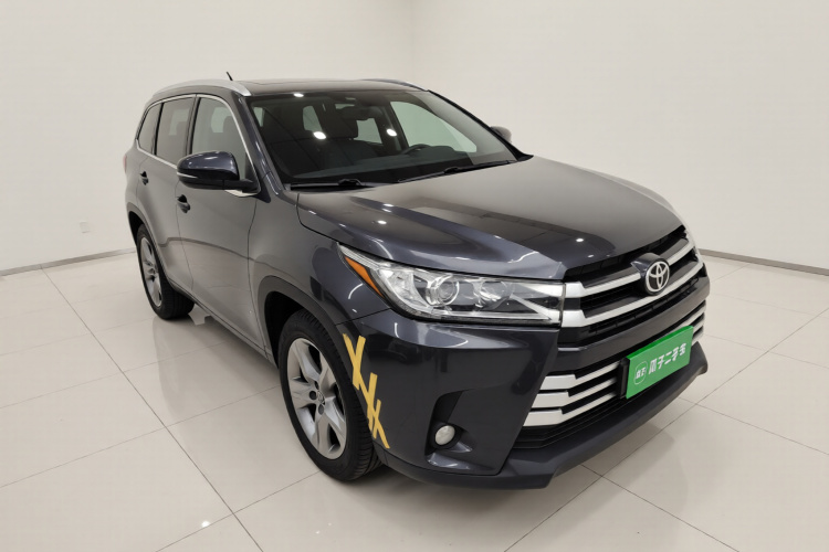 丰田 汉兰达 2015款 2.0T 四驱豪华版 7座车身外观3