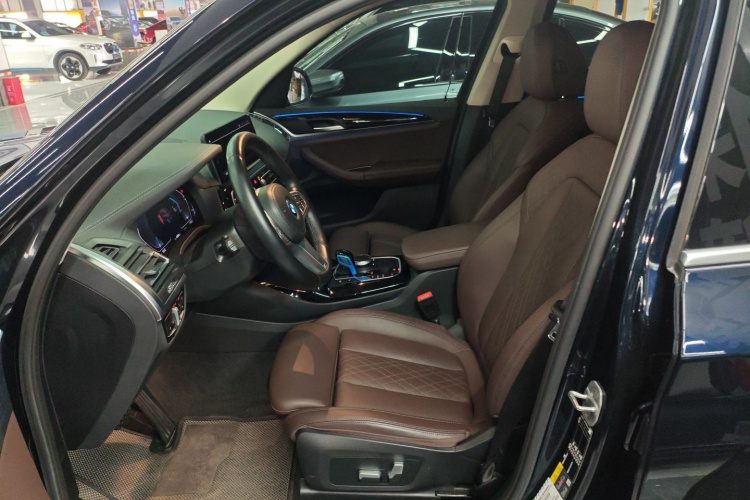 宝马iX3 2022款 改款 领先型局部细节19