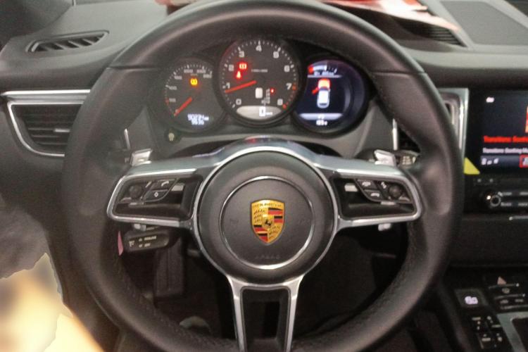 保时捷 2017款  Macan 2.0T局部细节13