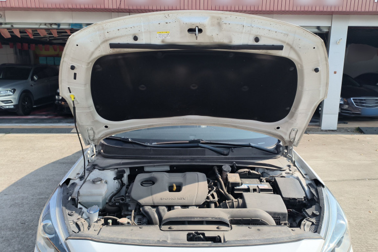 现代 名图 2017款 1.8L 自动智能型GLS 国V机舱底盘24