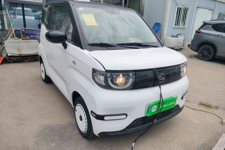 奇瑞新能源 QQ冰淇淋 2024款 青春版 205km圣代车身外观6002