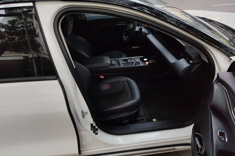 福特 蒙迪欧 2022款 EcoBoost 245 豪华型局部细节9005