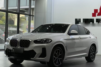宝马X4 2022款 xDrive 25i M运动套装