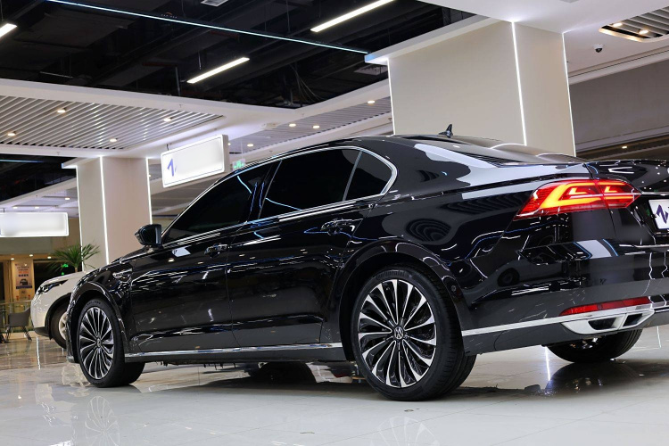 大众 辉昂 2021款 380TSI 尊贵版车身外观6009