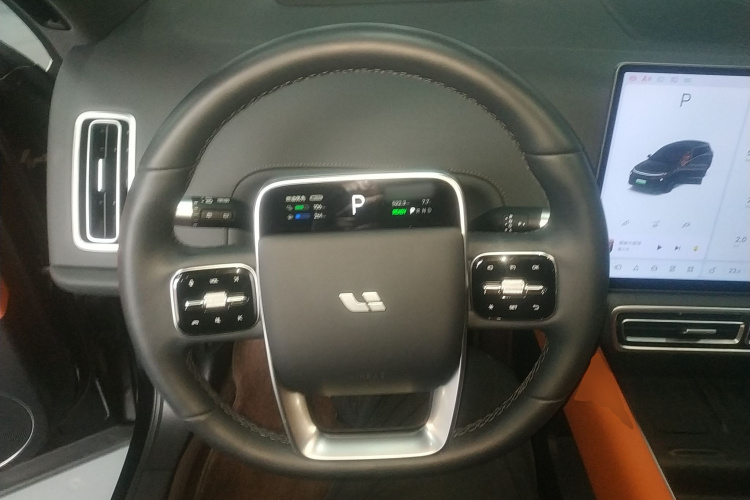 理想汽车 理想L6 2024款 Pro中控内饰13