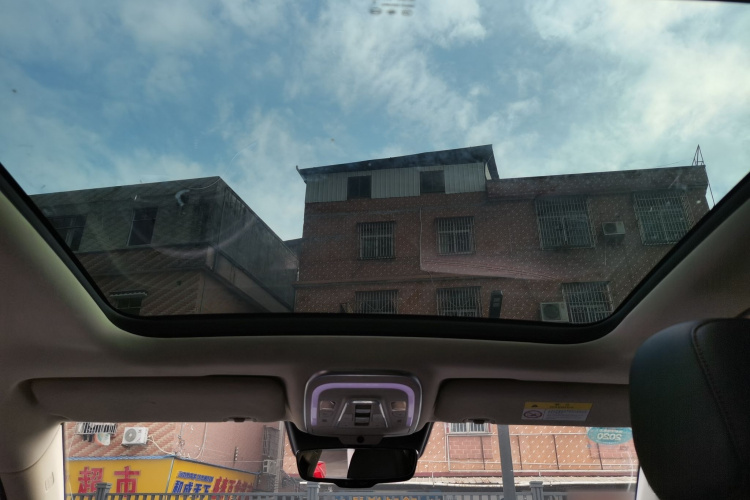 比亚迪 唐新能源 2019款 DM 2.0T 全时四驱智联创享型 7座 国VI局部细节22