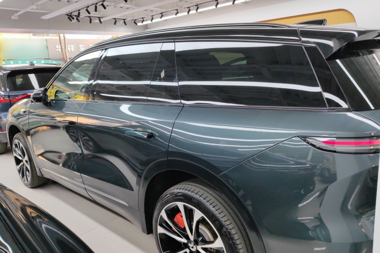 蔚来ES8 2024款 100kWh 签名版车身外观4