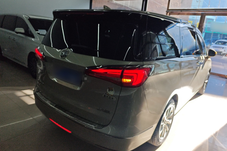 别克GL8 2018款 ES 28T 舒适型 国VI车身外观7