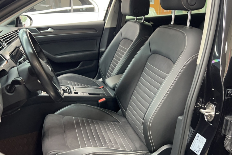 大众 迈腾 2020款 330TSI DSG 豪华型局部细节19