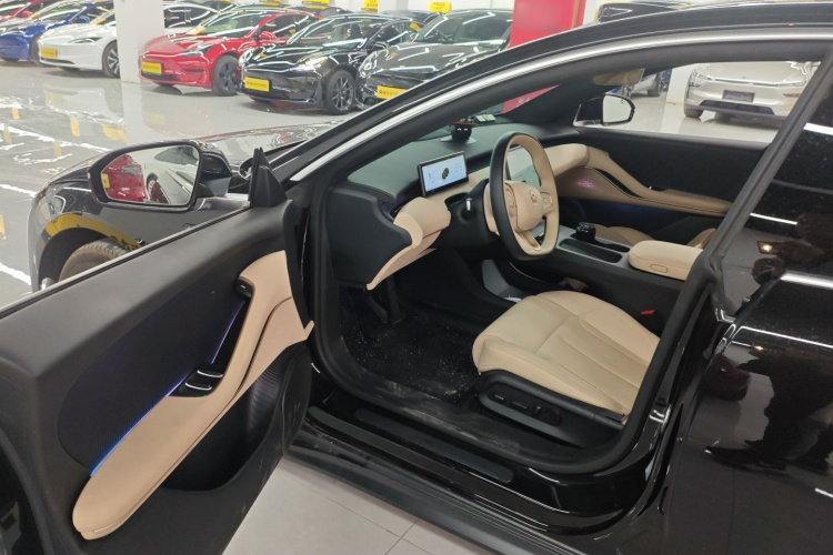 蔚来ET5T 2024款 75kWh Touring中控内饰20