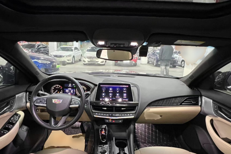 凯迪拉克CT5 2020款 改款 28T 豪华型中控内饰12