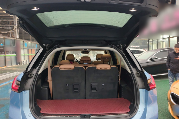 蔚来ES8 2018款 355KM 基准版 七座版局部细节23