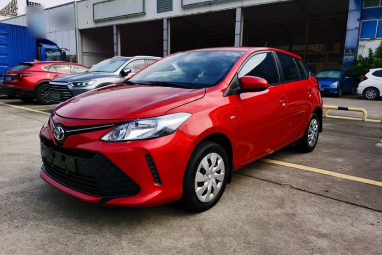 丰田 威驰FS 2017款 1.5L CVT锋驰版车身外观6005