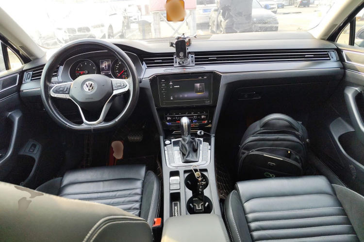 大众 迈腾 2020款 330TSI DSG 领先型中控内饰12