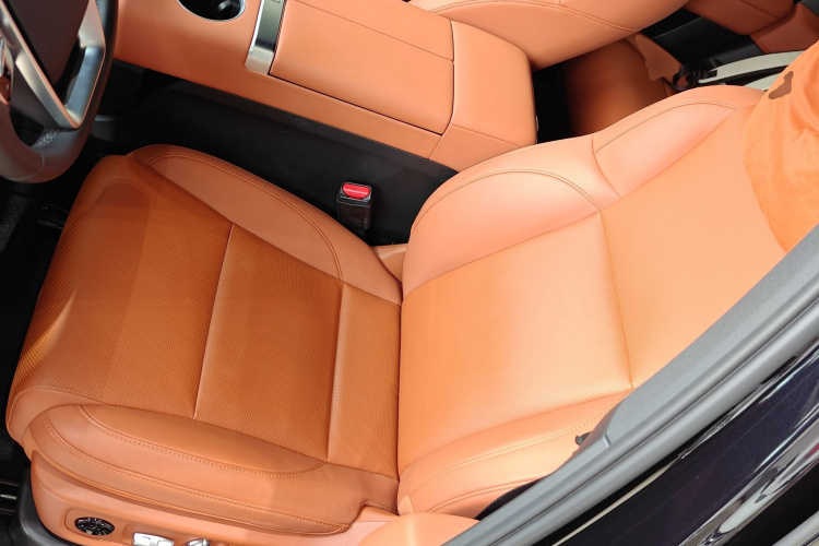 理想汽车 理想L6 2025款 Pro 智能焕新版中控内饰19