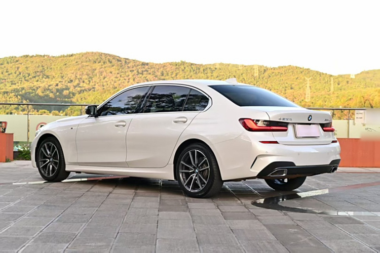 宝马3系 2022款 325Li M运动套装车身外观6005