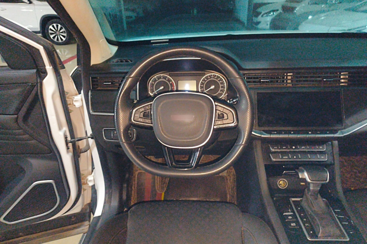 中国重汽VGV VGV U70 2020款 1.5T 自动智享豪华版 7座局部细节13