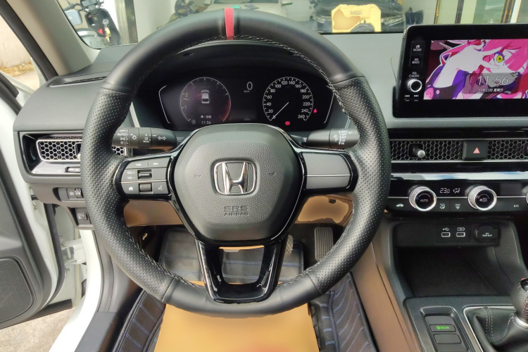 本田 型格 2022款 240TURBO 手动专属版中控内饰13