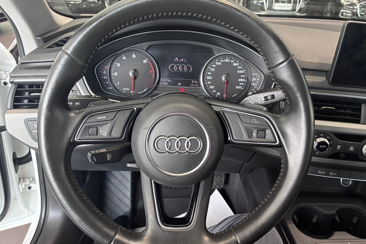 奥迪A4L 2019款 35 TFSI 进取型 国V局部细节13