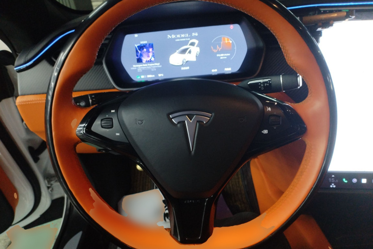 特斯拉 Model S 2020款 长续航升级版中控内饰13