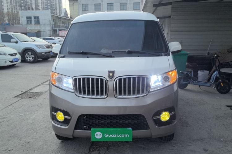 金杯 小海狮X30 2021款 1.5L 舒适型无空调版客车国VI SWC15M车身外观2