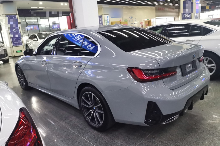 宝马3系 2025款 325Li M运动套装车身外观6003