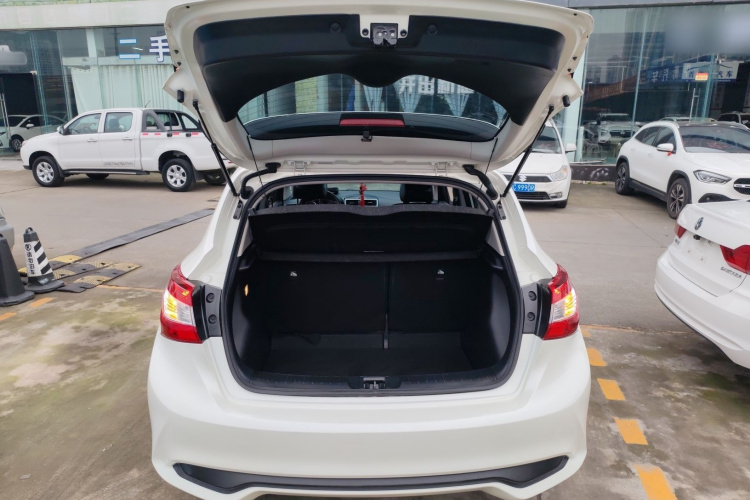 日产 骐达TIIDA 2019款 1.6L CVT智行版 国VI局部细节23