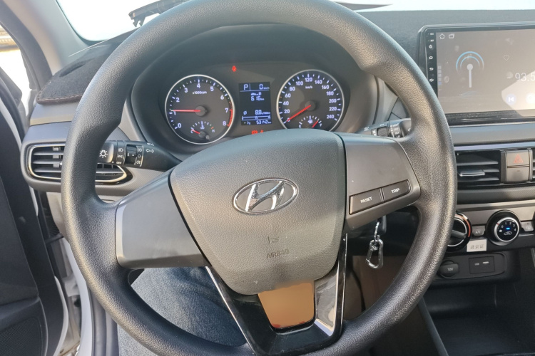 现代 悦动 2018款 1.6L 自动悦目版GL 国VI局部细节13