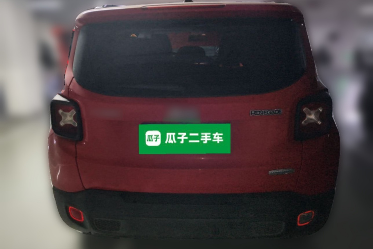 Jeep 自由侠 2018款 互联大屏版 180T 自动劲能版车身外观6004