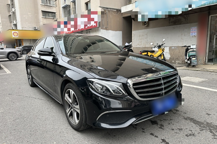 奔驰E级 2019款 E 200 L 运动型车身外观6006