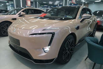 阿维塔11 2024款 730 三激光后驱奢享版