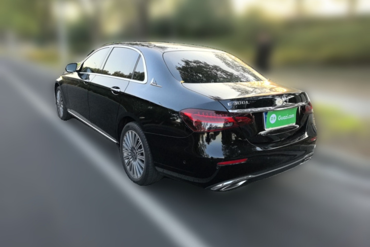 奔驰E级 2021款 改款 E 300 L 时尚型车身外观6003