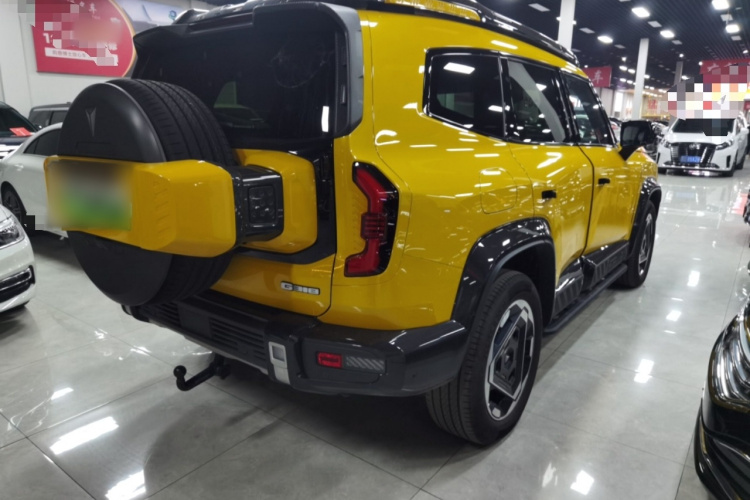 深蓝汽车 深蓝G318 2025款 无忧穿越版 四驱秘境版车身外观7