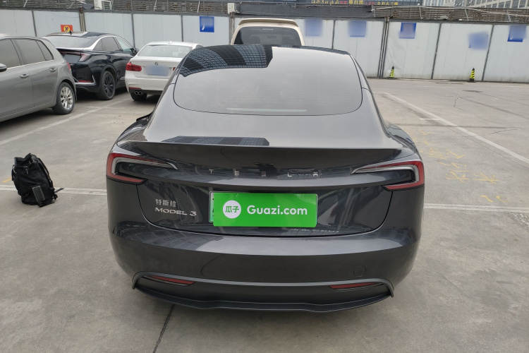 特斯拉 Model 3 2025款 后轮驱动版车身外观6004