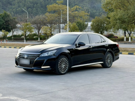 丰田 皇冠 2018款 2.0T 运动版