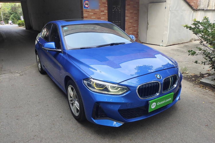 宝马1系 2020款 120i M运动套装车身外观3