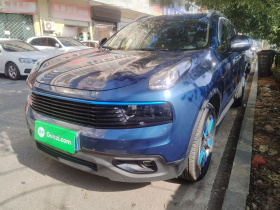 领克01 2017款 2.0T 两驱耀Pro版