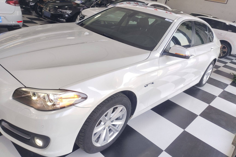 宝马5系 2017款 520Li 典雅型车身外观6003