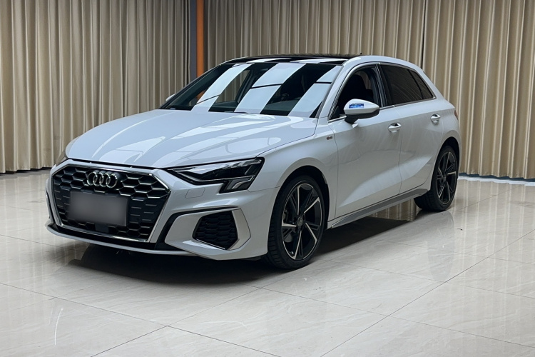奥迪A3 2021款 Sportback 35 TFSI 时尚运动型车身外观6003