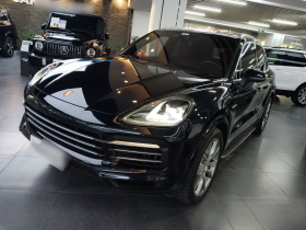 保时捷 Cayenne新能源 2022款 Cayenne E-Hybrid 2.0T 铂金版