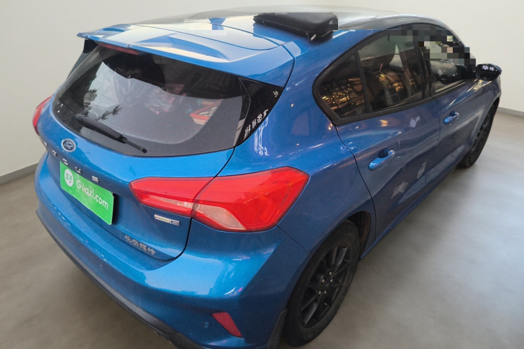 福特 福克斯 2021款 两厢 EcoBoost 180 自动锋潮型车身外观7