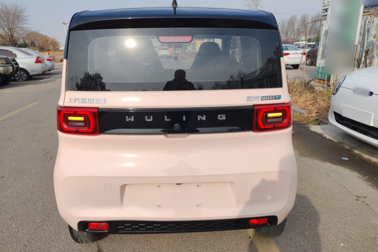 五菱汽车 宏光MINIEV 2022款 马卡龙臻享款 磷酸铁锂车身外观6