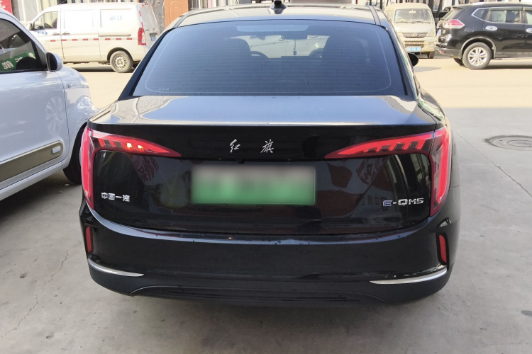 红旗E-QM5 2023款 基础出行版车身外观6004