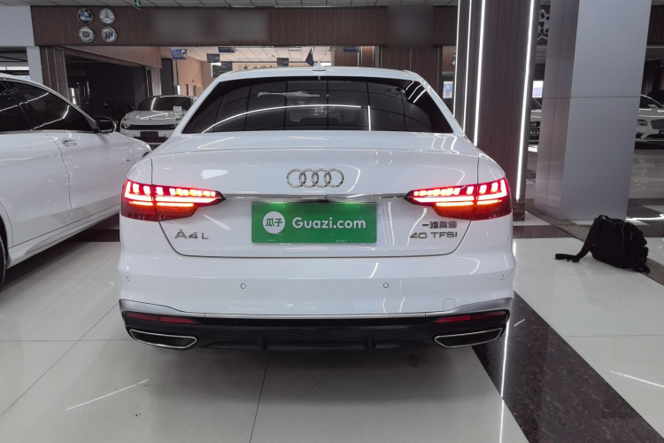 奥迪A4L 2022款 40 TFSI 时尚动感型车身外观6004