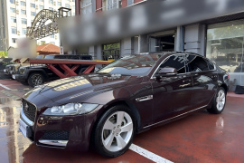 捷豹XFL 2018款 XFL 2.0T 200PS 精英版