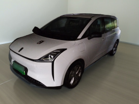 奔腾NAT 2023款 PRO 舒享出行加长换电版 401km