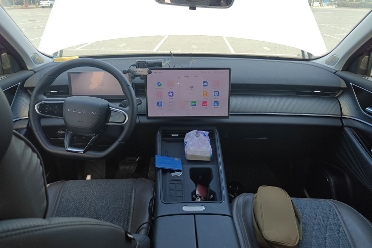 奇瑞 风云T9 2025款 120 长续航版尊荣型 7座 磷酸铁锂中控内饰12