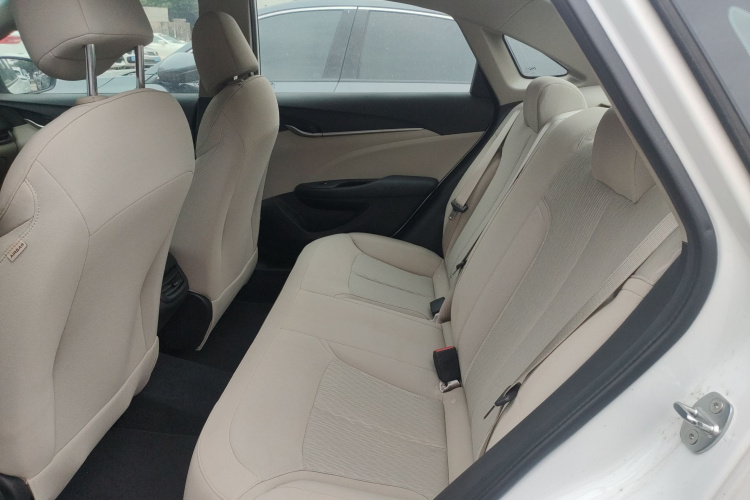 别克 英朗 2019款 15T 双离合进取型 国VI中控内饰7004