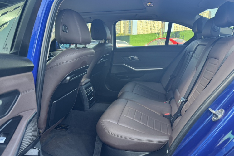 宝马3系 2020款 320Li M运动套装中控内饰7002